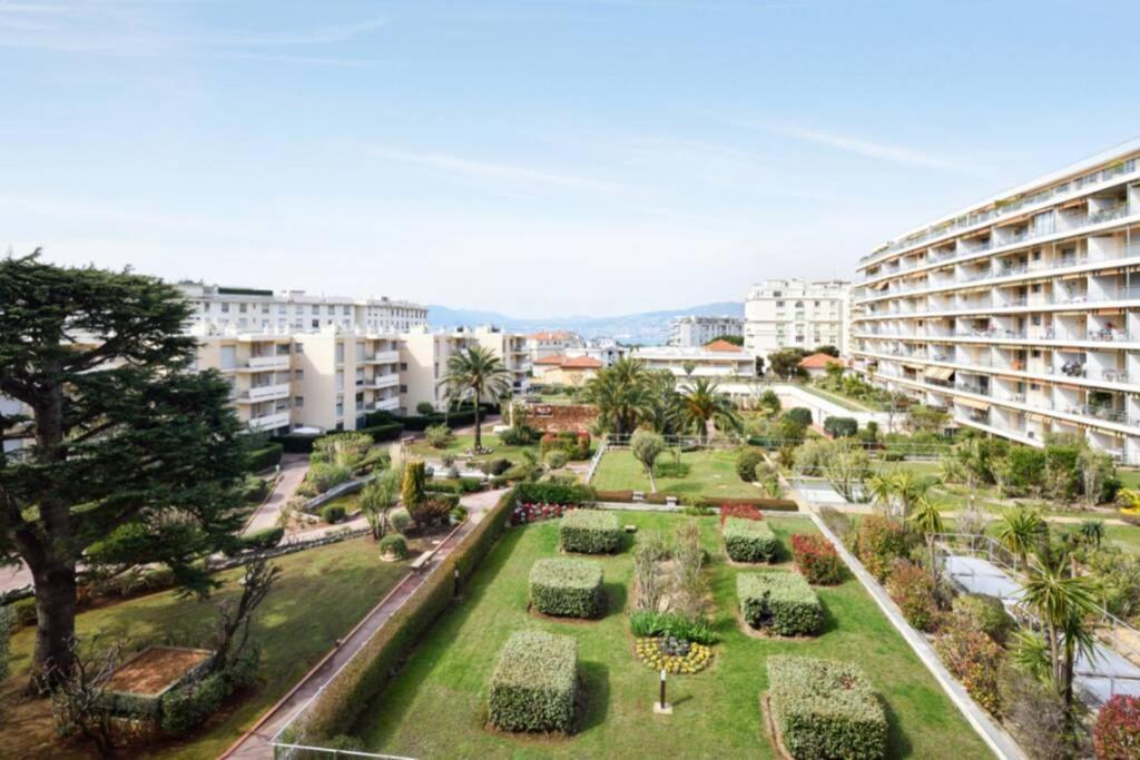 Appartement Spacieux Avec Vue Mer Proche Du Centre Cannes Exteriér fotografie